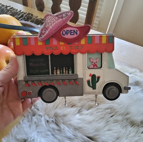 🎈Host Pick🎈Kate Spade Inspired "Taco Truck" Key Holder  Handmade Spectacular - Picture 2 of 11